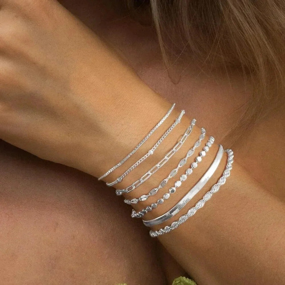❤️Women, White Gold/Silver Bracelet Waterproof Layered Set Fashion  Jewelry - Picture 2 of 7